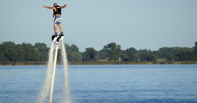 Flyboard - 30 minutes • Ages 12+